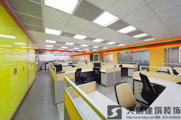 <a href=http://m.whcsjckj.com/ target=_blank class=infotextkey>合肥辦公室裝修</a>施工